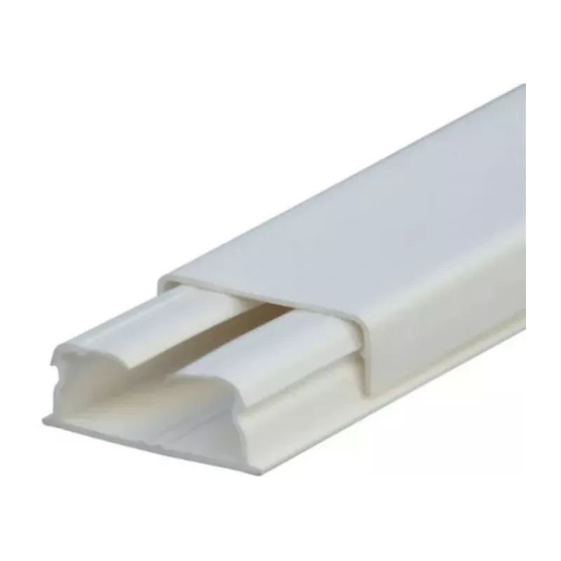 Купить мини-плинтус Legrand 030017 в Москве, смотреть цены  в интернет-магазине goldbyte.ru