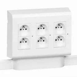 Купить рамка Legrand 031622 в Москве, смотреть цены  в интернет-магазине goldbyte.ru