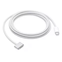 Купить кабель интерфейсный  Apple MLYV3ZM/A в Москве, смотреть цены MLYV3  в интернет-магазине goldbyte.ru