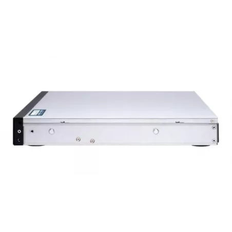 Купить коммутатор PoE QNAP QGD-1600P-8G в Москве, смотреть цены  в интернет-магазине goldbyte.ru